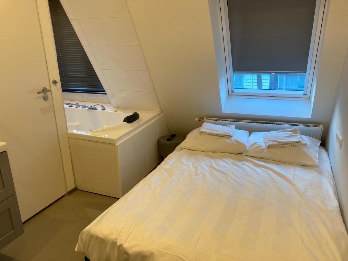 Hotel-Chao Nl 24 Hours Open ユトレヒト エクステリア 写真