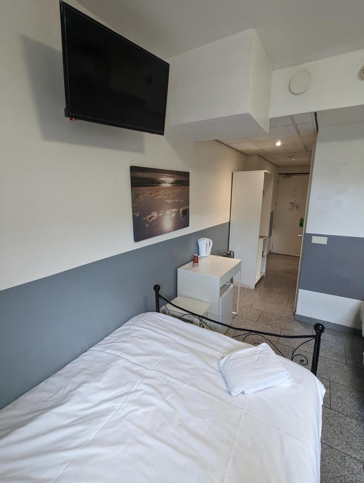 Hotel-Chao Nl 24 Hours Open ユトレヒト エクステリア 写真
